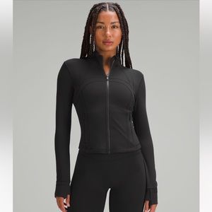 lululemon crop define jacket size 4 NWT